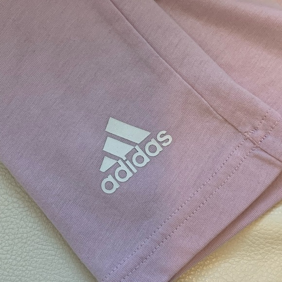 Pale lilac Adidas tee - Picture 4 of 4